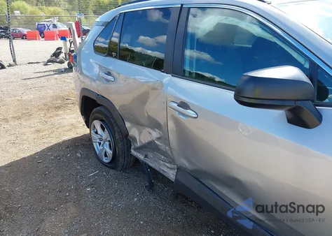 2019 Toyota Rav4 Hybrid Le z USA, uszkodzony, nr VIN 2T3LWRFV2KW011342